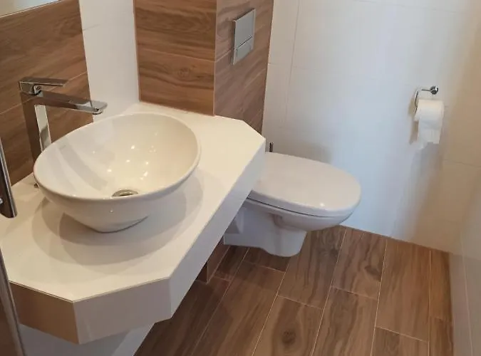 维拉乔西农家乐